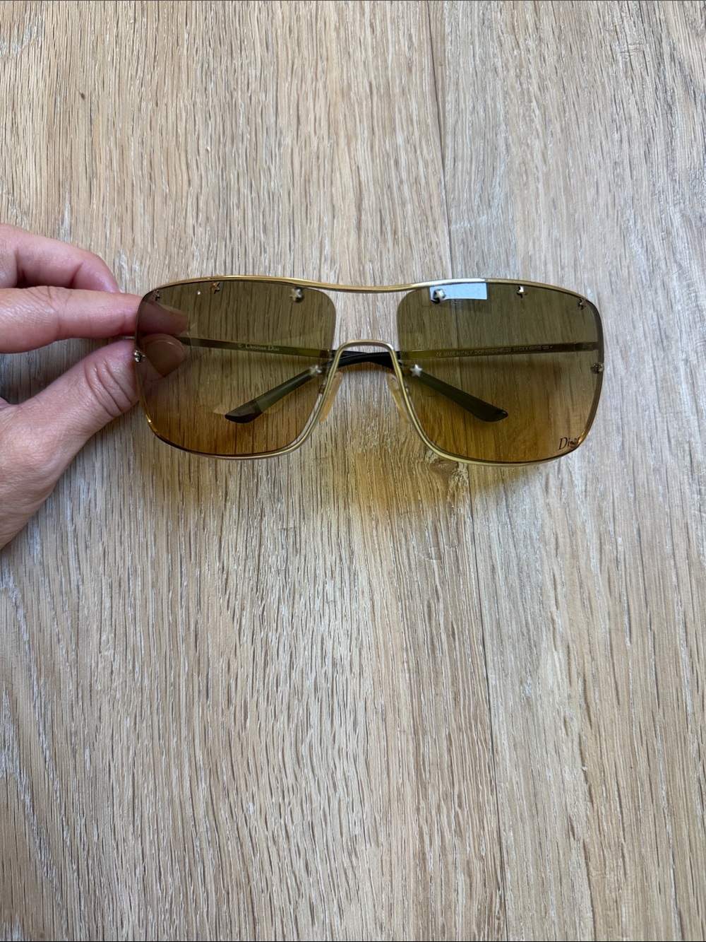 Dior Gold Frame Windshield2
